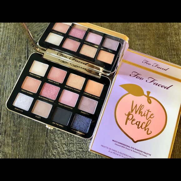 Too Faced White Peach Eye Shadow Palette - Picture 2 of 3
